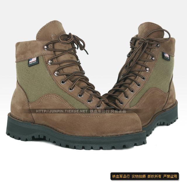 美国原产Danner Light II登山靴